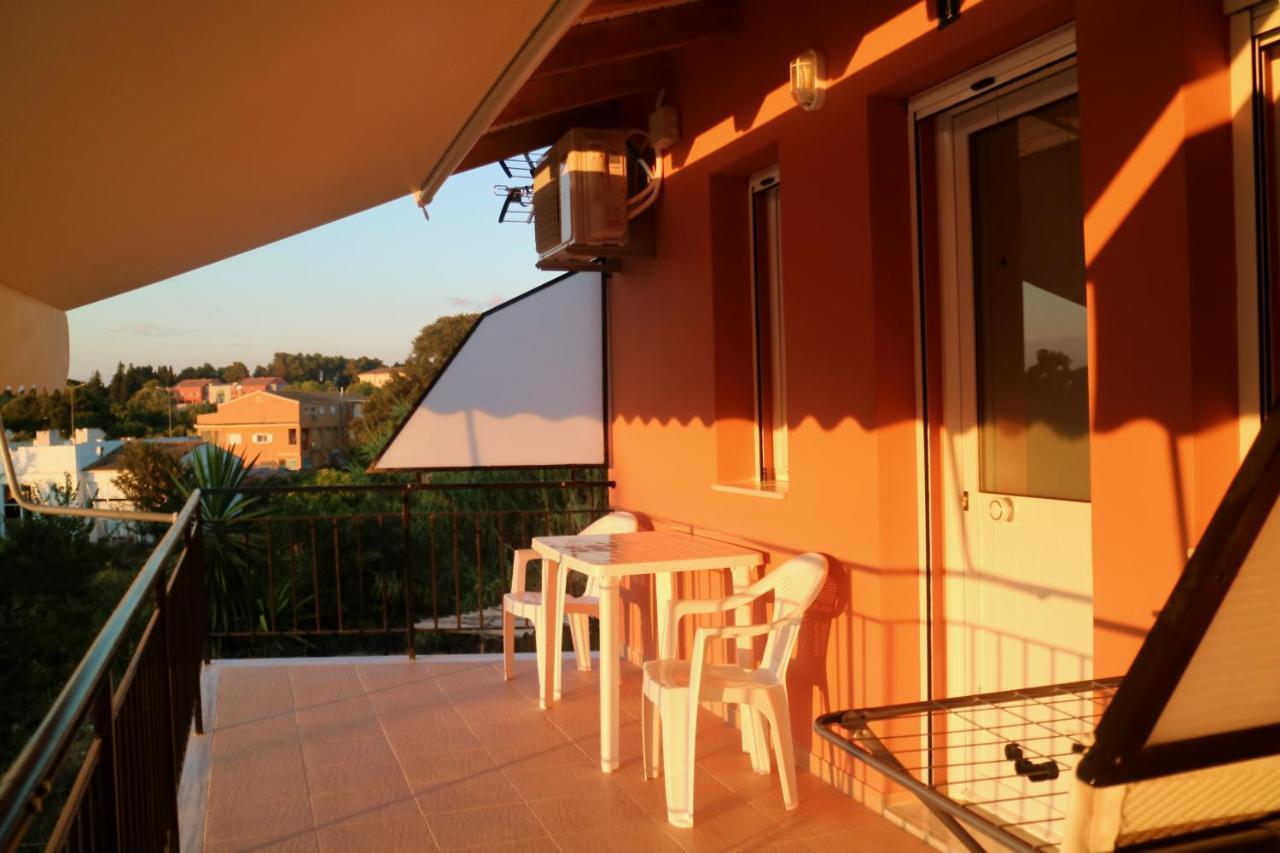 Christos Family Apartments Α Corfu  Bagian luar foto